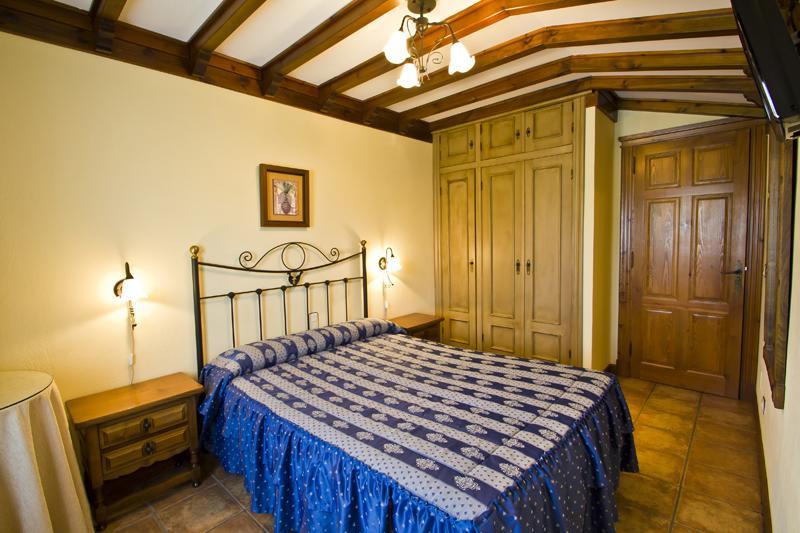 Hospedaje Granada Сан-Вісенте-де-ла-Баркера Номер фото