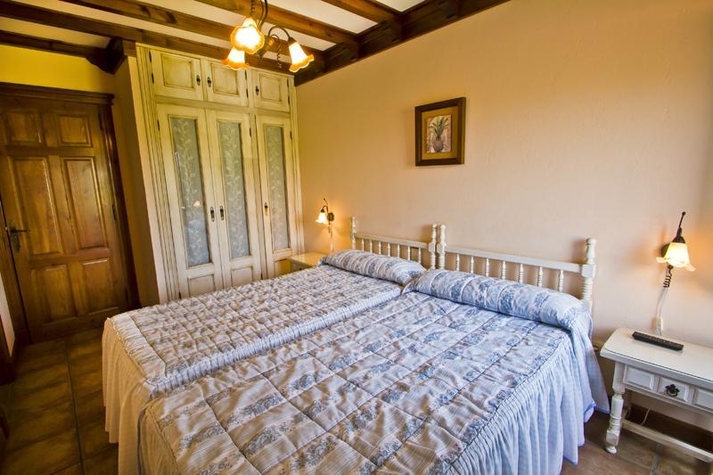 Hospedaje Granada Сан-Вісенте-де-ла-Баркера Номер фото