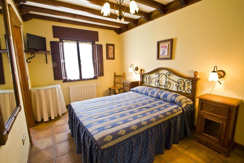 Hospedaje Granada Сан-Вісенте-де-ла-Баркера Номер фото